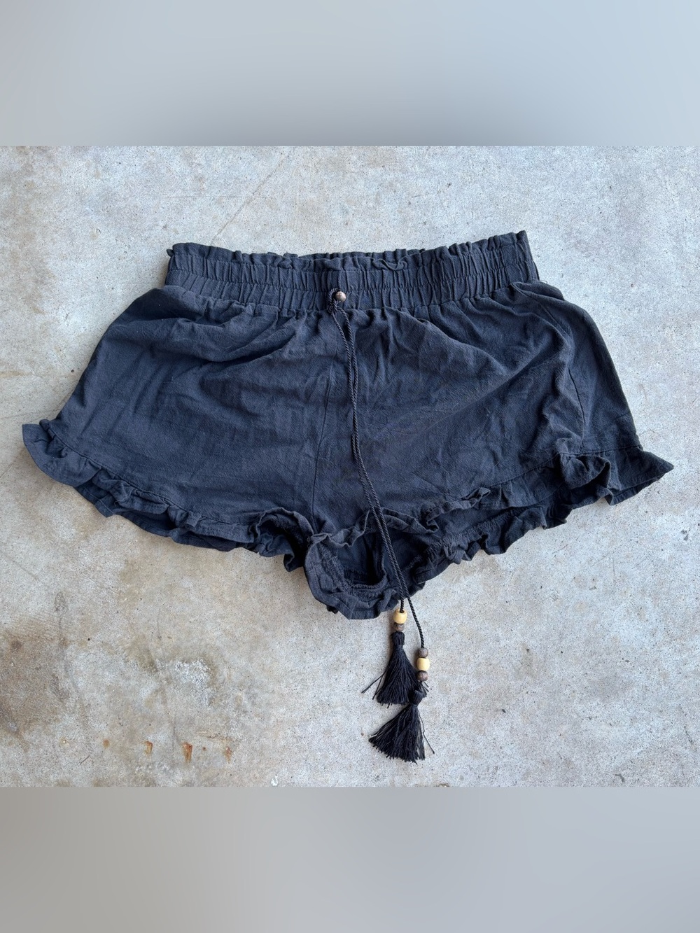SHEIN Black High Waist Ruffle Drawstring Shorts
